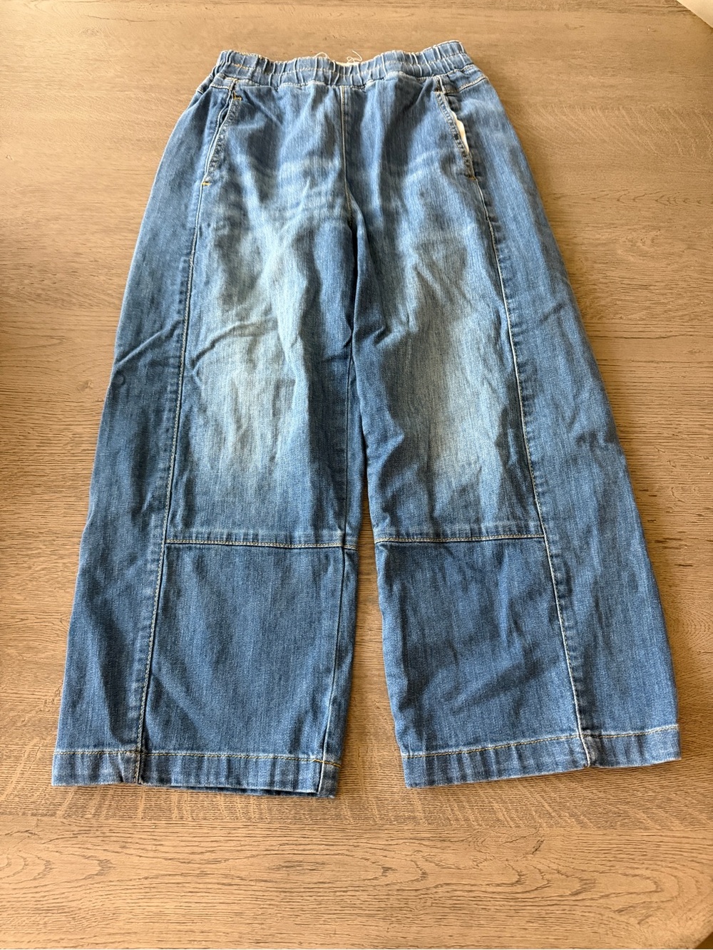 Pilcro elastic waist barrel leg jeans size XSP